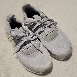 Adidas Women's QT Racer Lightmotion Lace Up Sneakers